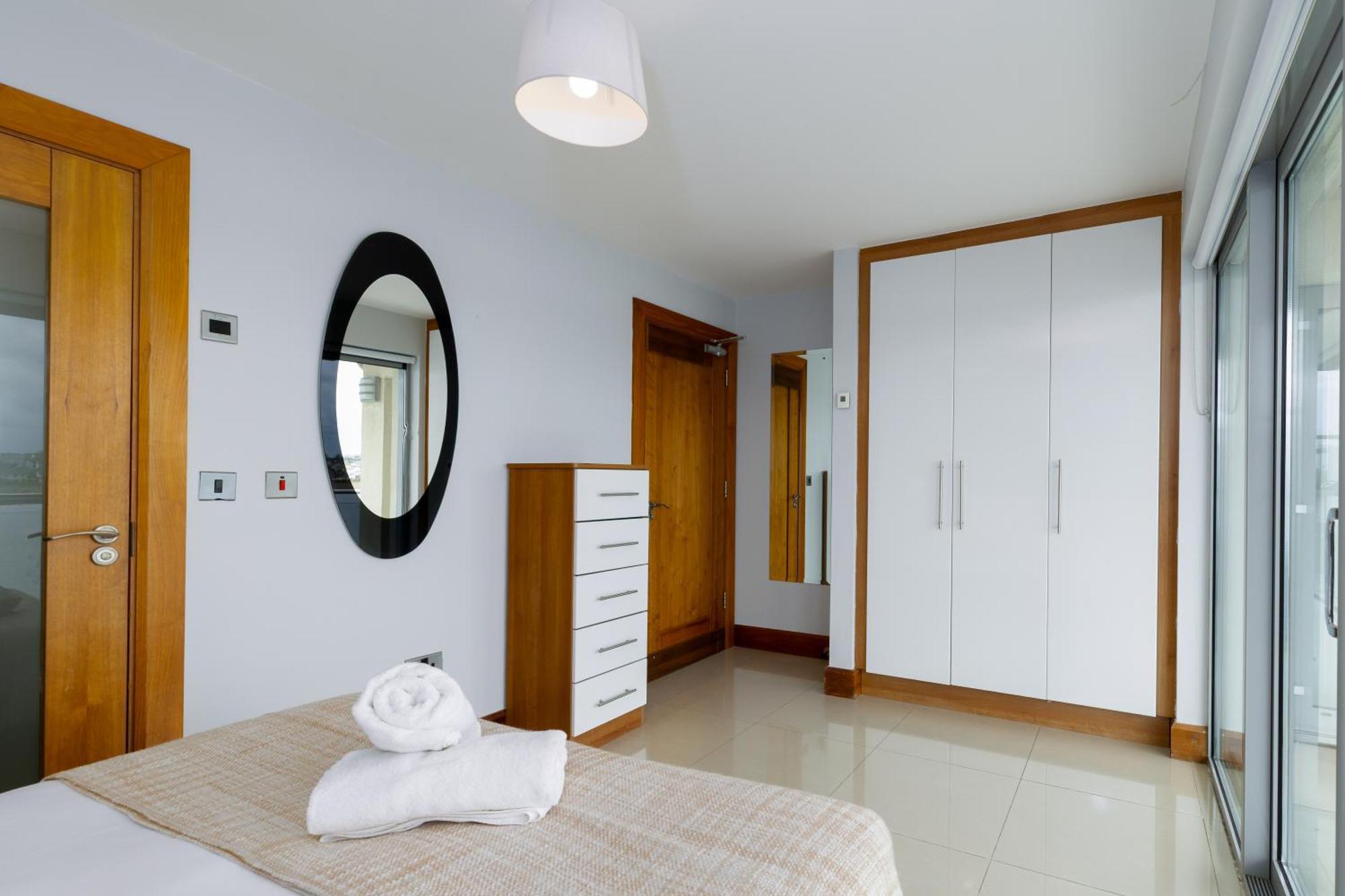 Tur An Tsaile - Galway Lakeside Apartments Exterior foto