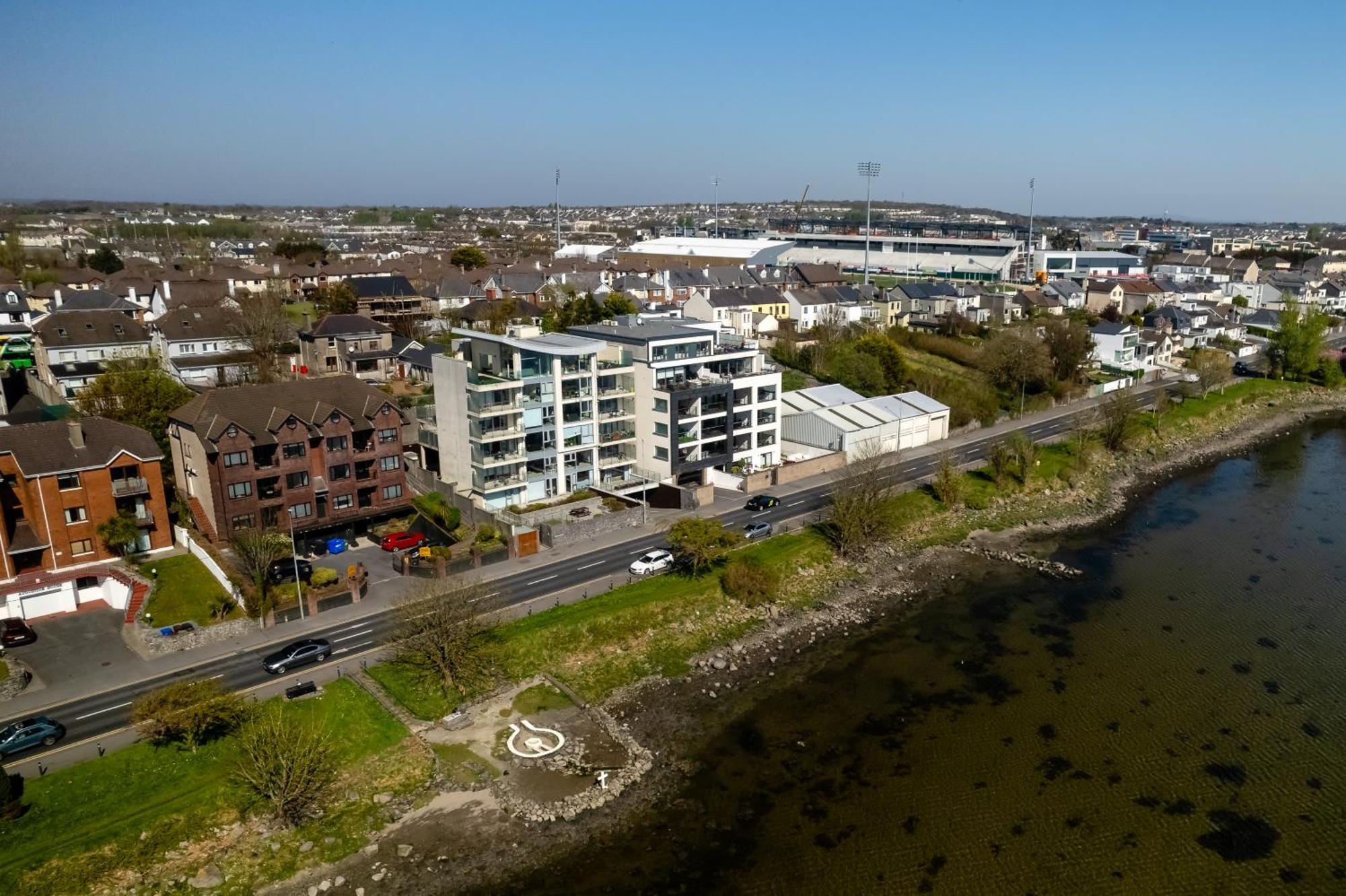 Tur An Tsaile - Galway Lakeside Apartments Exterior foto
